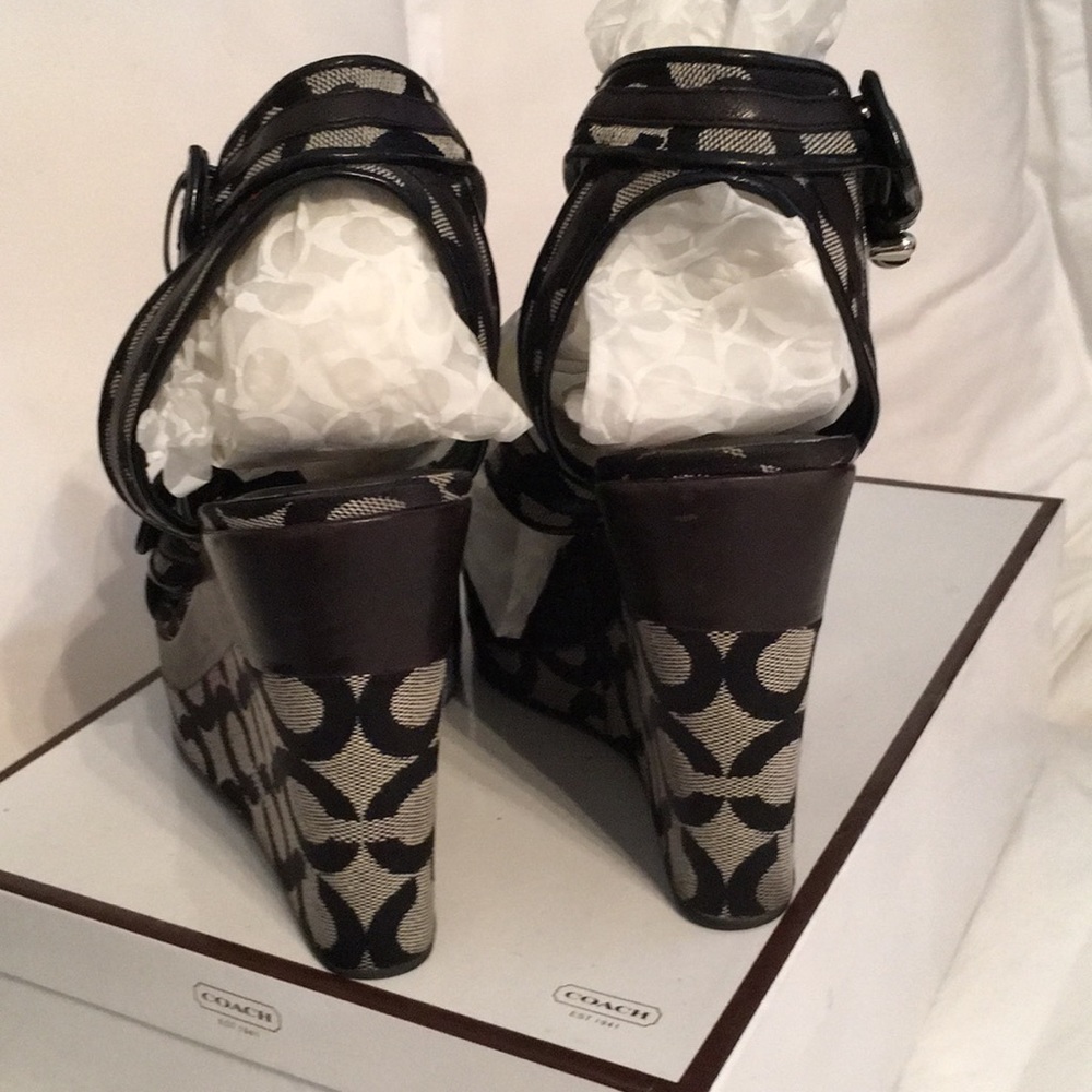 Coach Foot-ware Blk/Wht/Blk - Picture 6 of 8
